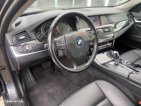 BMW 520 d Auto - 14