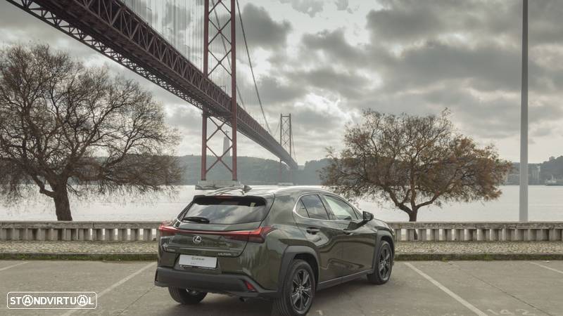 Lexus UX 250h Premium - 5