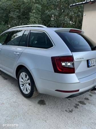 Skoda Octavia 2.0 TDI DSG L&K - 5