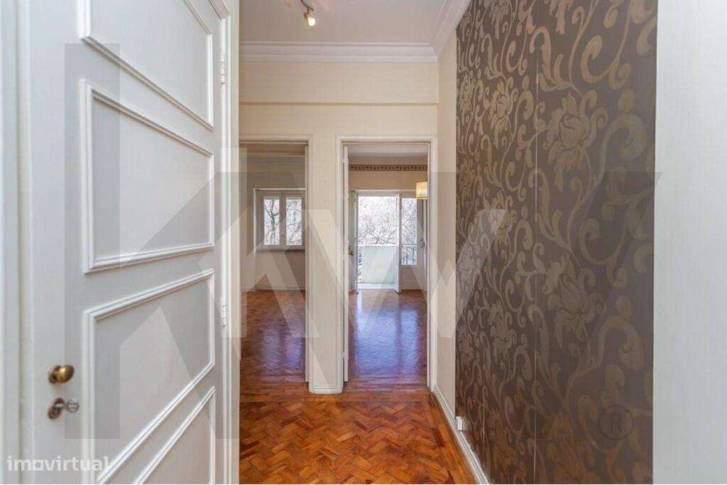 Apartamento T2 no Jardim da Parada em Campo de Ourique - Para Arrendar - Grande imagem: 3/38