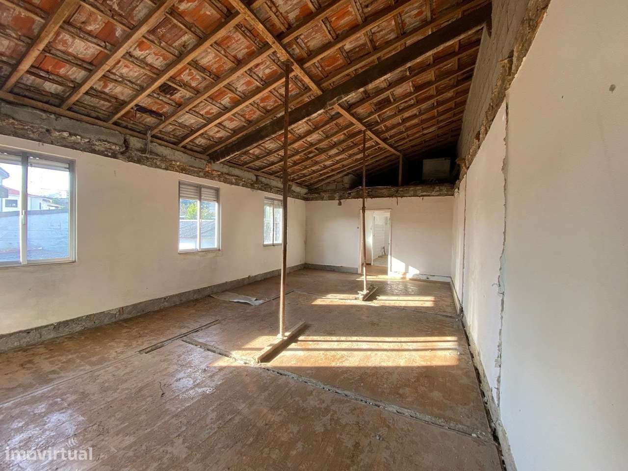 Moradia Geminada T2 - Oportunidade! - Grande imagem: 4/9