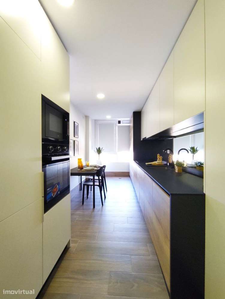 T3 semi-novo, totalmente equipado + lugar de garagem-9