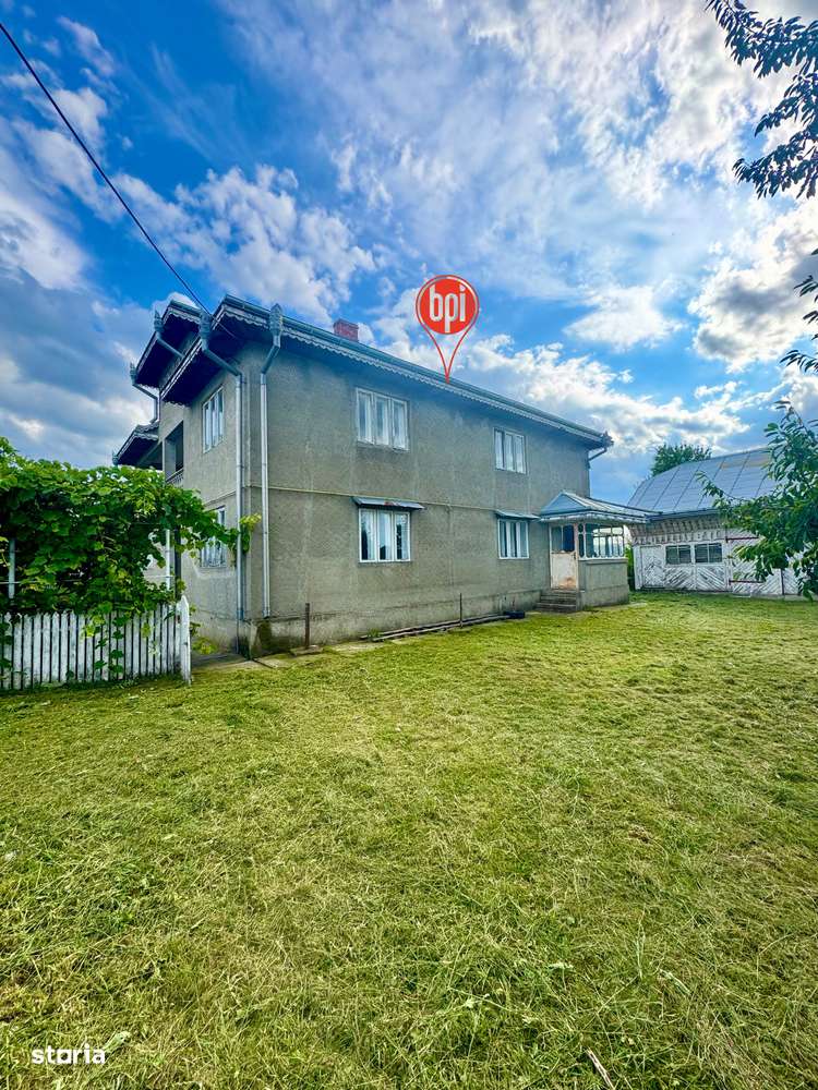 SE VINDE VILA cu 12 cam. “la gri” cu peste 40ari teren in Forasti, SV-12