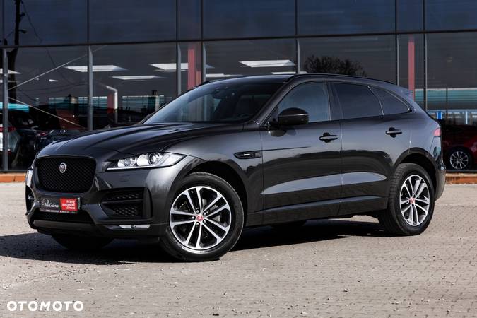 Jaguar F-Pace P250 AWD R-Dynamic SE - 4