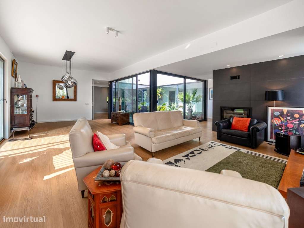 Moradia T4 c/ Jardim de Inverno | Cascais-6