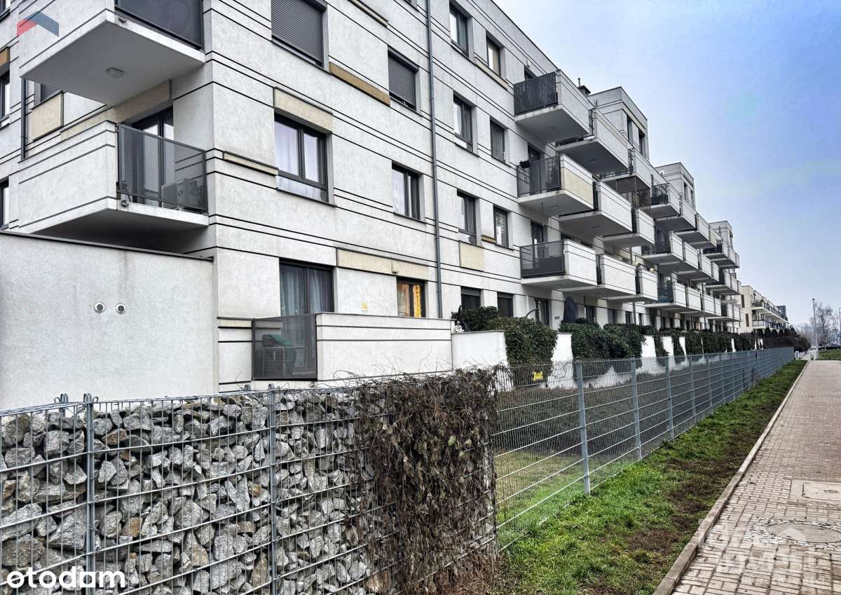 Urokliwe 3-pokojowe mieszkanie na Wojszycach-14