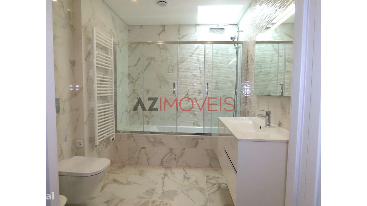 MORADIA NOVA  T3 NO CENTRO DE LEIRIA-19