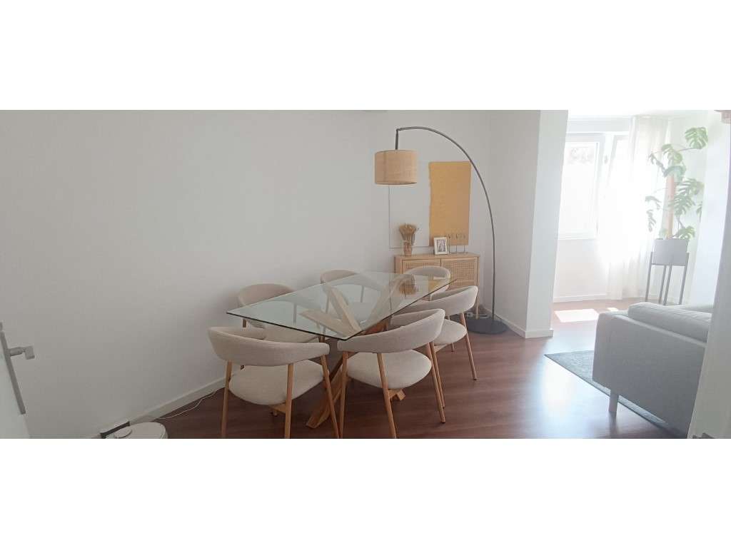 Maravilhoso T2 Remodelado - Barcarena-29