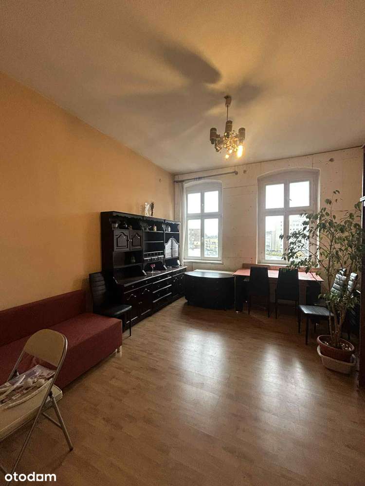 Mieszkanie w świetnej lokalizacji 41m2 z widokiem na Rynek Łazarski-4