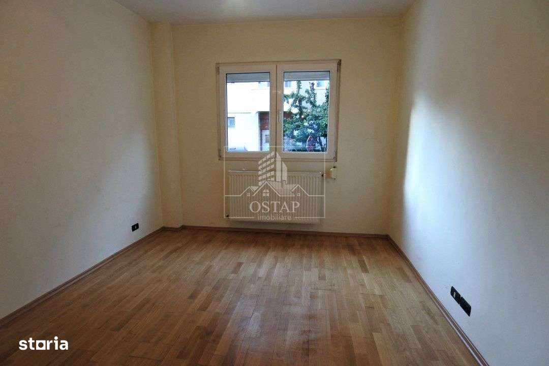 Republicii-stradal-3 camere decomandate-centrala-termopan-nemobilat - Imagine principală: 4/10