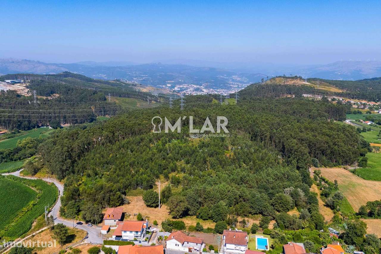 Quinta com moradia T3, em Pedralva - Braga - Grande imagem: 2/46