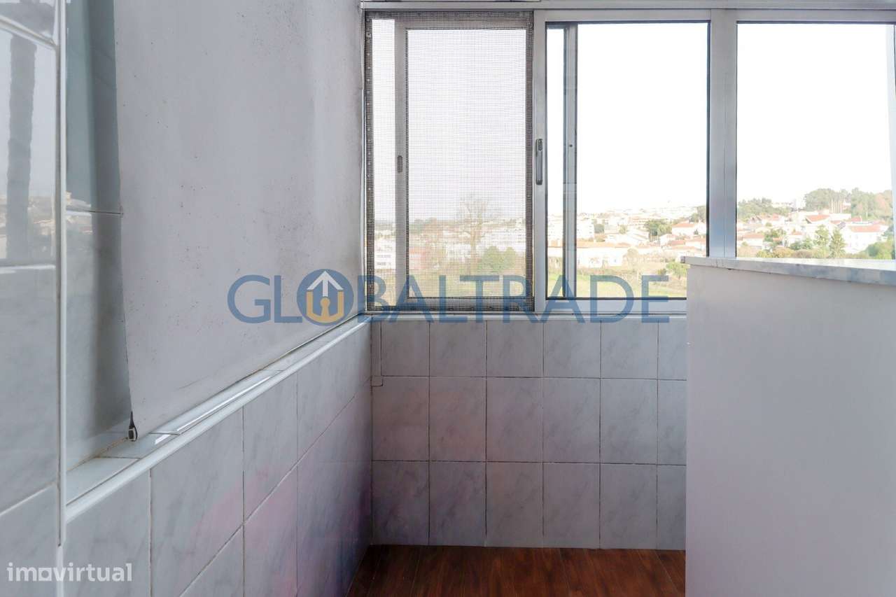 Apartamento T3 Equipado em São Cosme-37