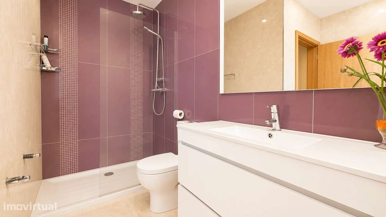 Moradia T4 em Pedra de 1789 | O Charme da História com o Conforto da M-45