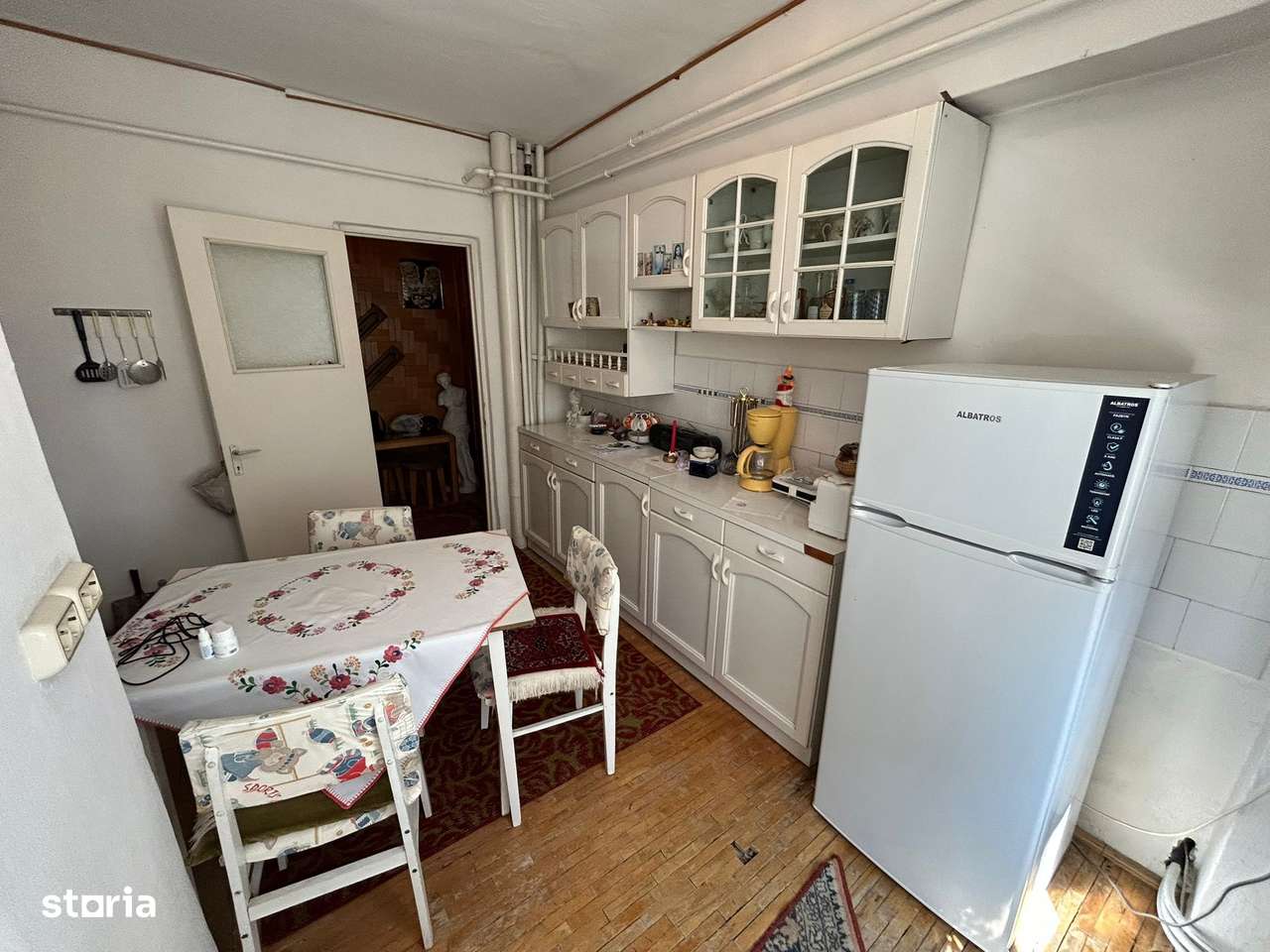 Apartament 3 camere, etaj 2 - Ampoi 2-0