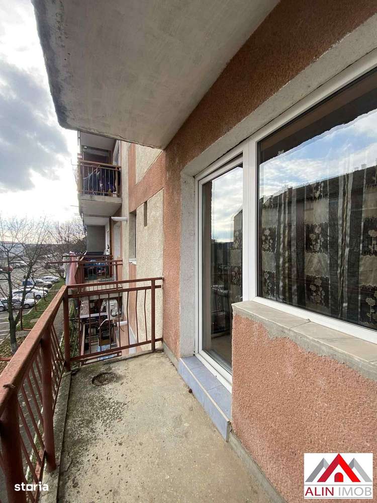 Ap.2 camere,Carpati 2-3