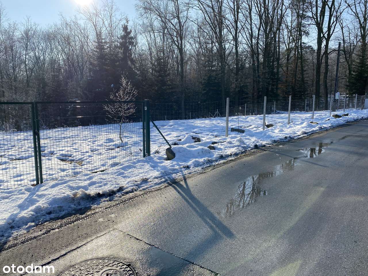 Ogrodzona działka budowlana z mediami i pozwoleniem na budowę-5