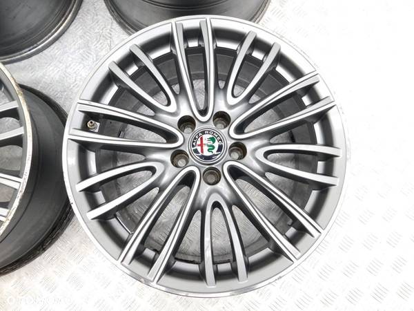 FELGI ALUMINIOWE 8j 9j 18 5x110 ALFA ROMEO GIULIA - 5