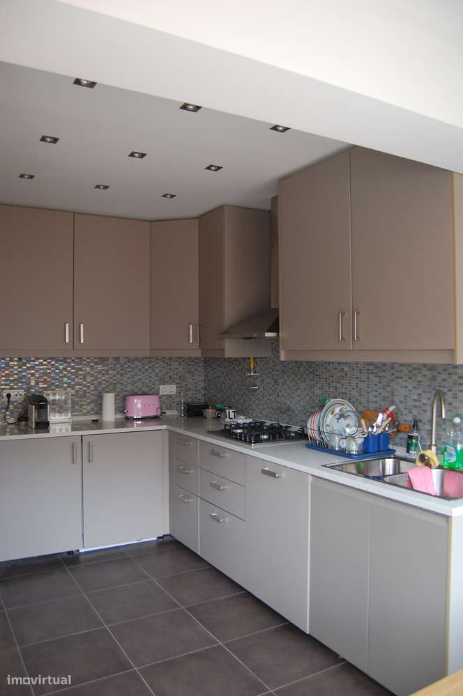 T1 Remodelado com logradouro Amadora - Grande imagem: 5/16