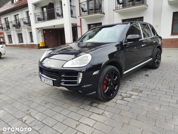 Porsche Cayenne - 2