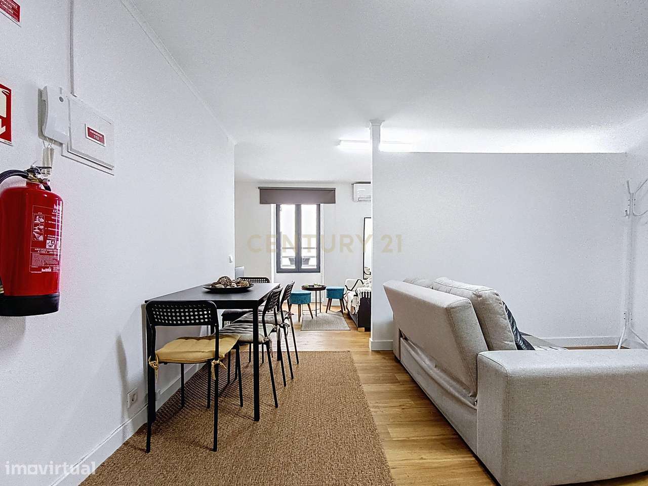 Edifício no Centro Histórico com Espaço Comercial e Três Apartamentos - Grande imagem: 5/60