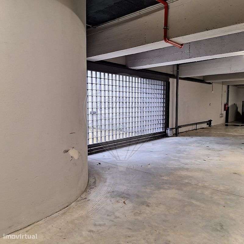 Garagem  para arrendamento - Grande imagem: 4/8