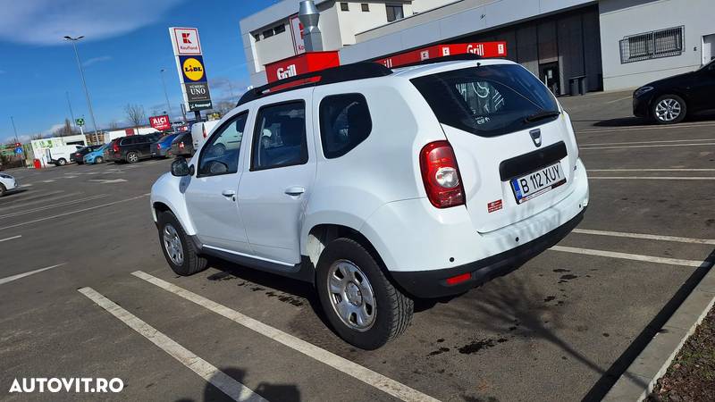 Dacia Duster 1.5 dCi 4x4 Laureate - 2