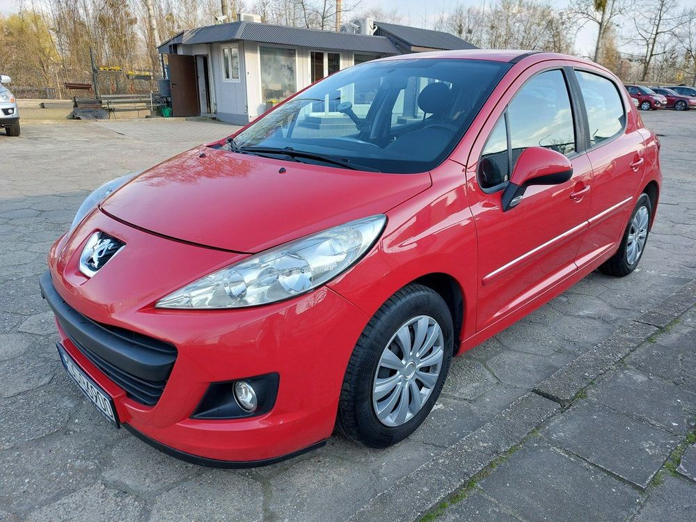 Peugeot 207 2011