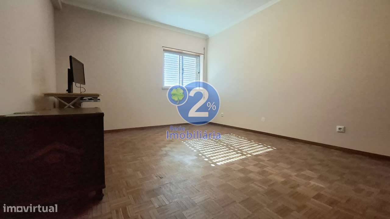 Apartmento T3 | Garagem | Arrecadação - Marrazes-18