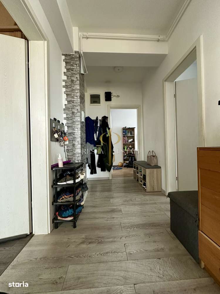 Apartament 3 camere 67mp, curte și loc parcare, Giroc-4