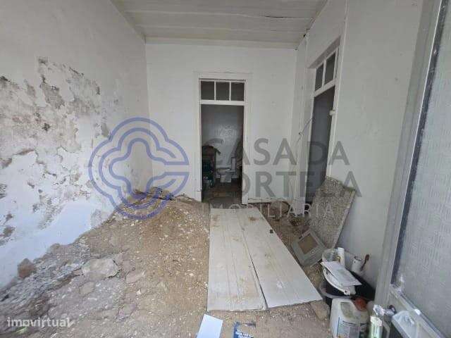 Prédio para Investimento no Centro de Sesimbra a 4 Minutos da Praia - Grande imagem: 5/31