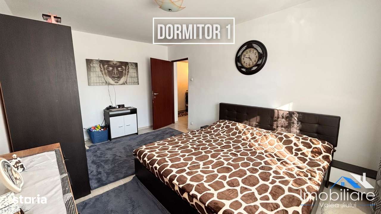 Apartament 3 camere decomandate de vanzare – Petrila, Str. 8 Martie-3