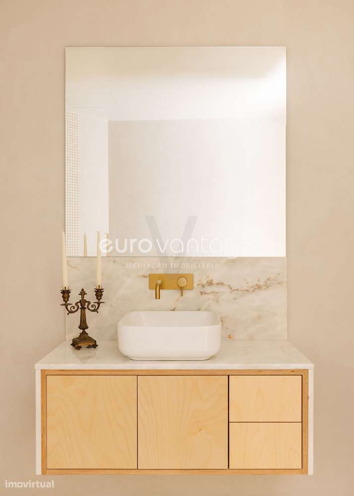 Apartamento T4 Duplex - Grande imagem: 5/21