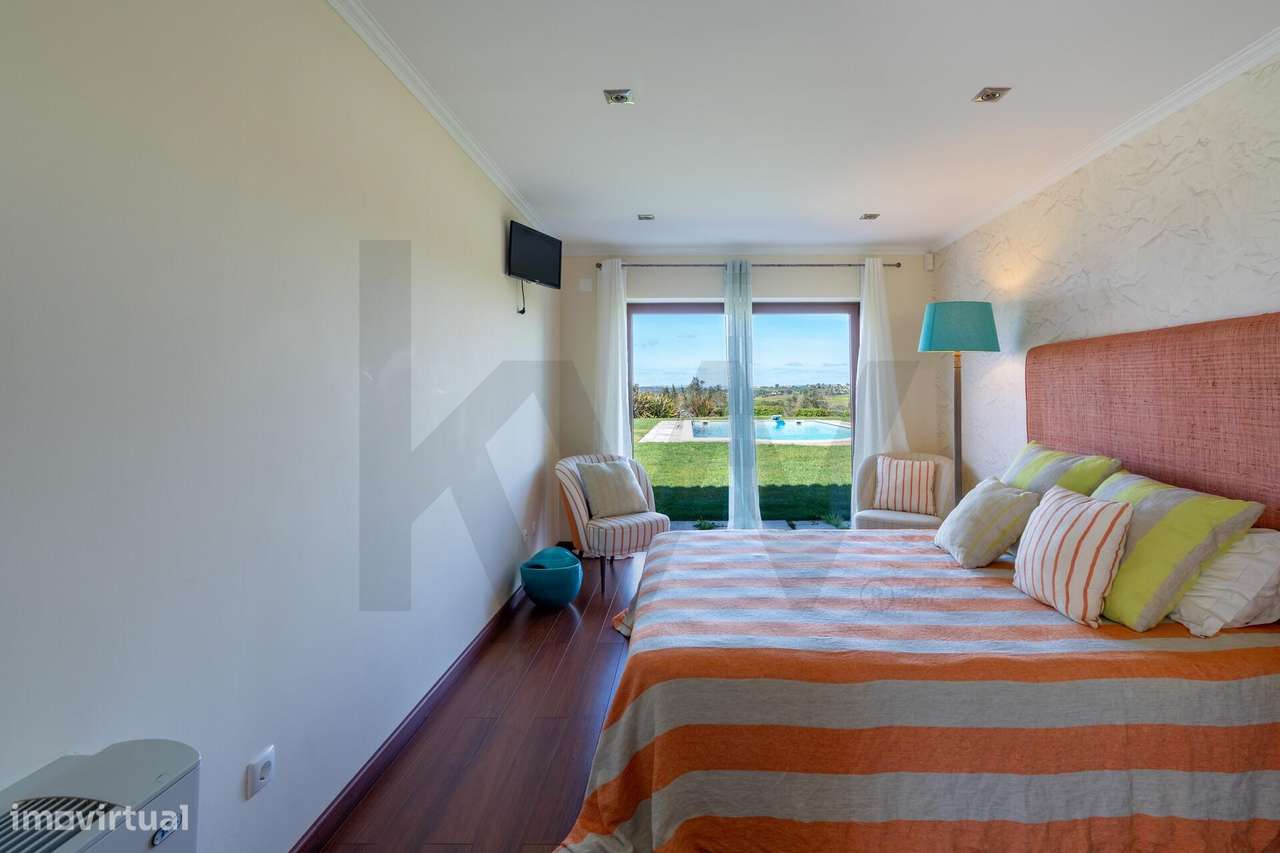 Moradia Exclusiva com Vista Panorâmica, Piscina e Jardim em Santarém e - Grande imagem: 4/56