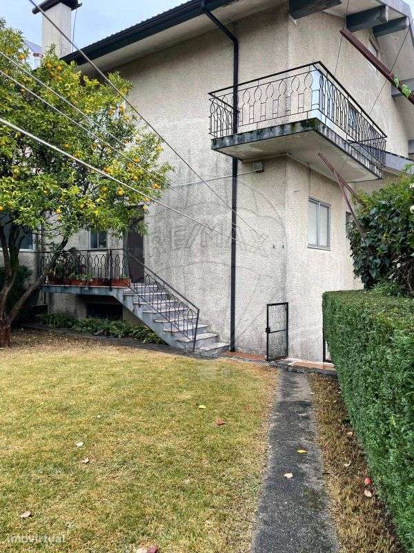 Moradia T4 para arrendamento - Grande imagem: 5/9