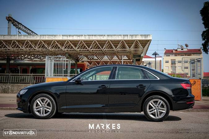 Audi A4 35 TDI S tronic design - 33