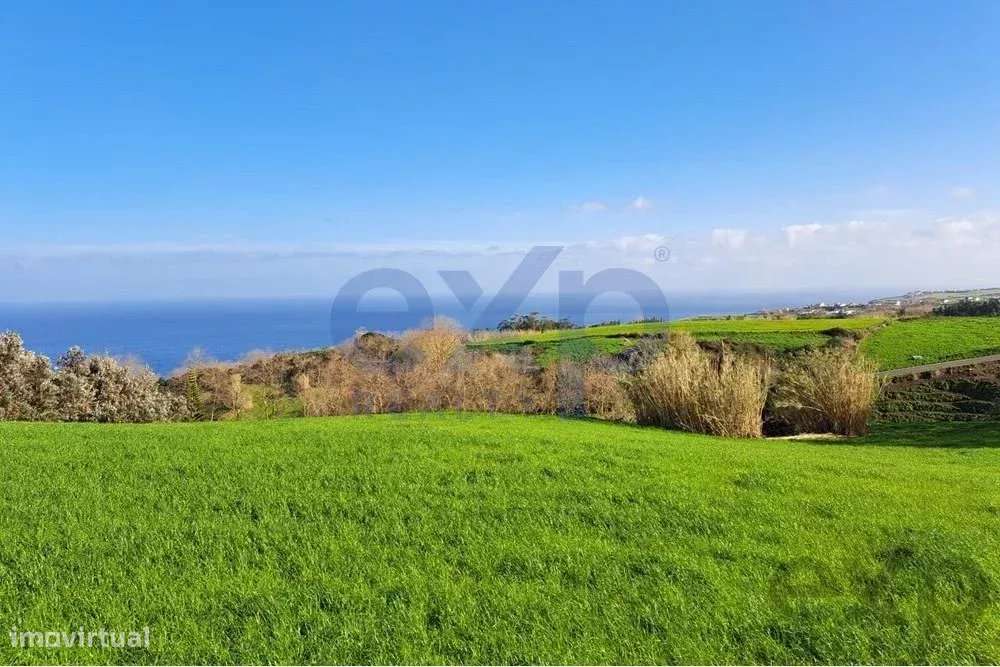 Terreno com Vista Mar e Montanha - Grande imagem: 5/21