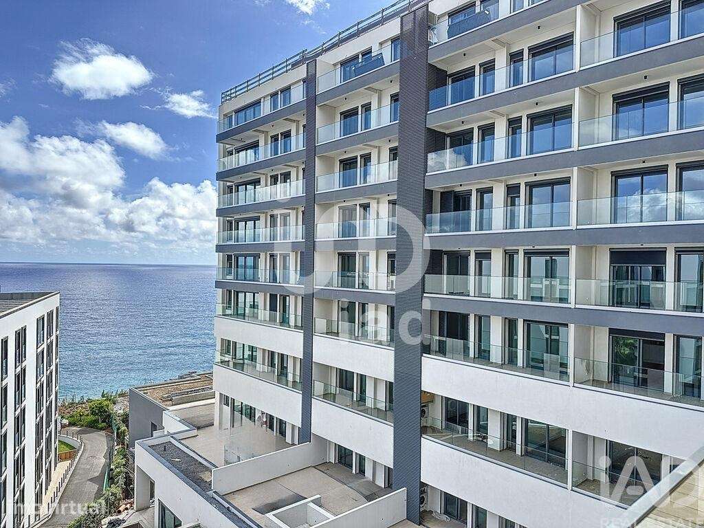 Apartamento T2 em São Martinho de 207,00 m2 - Grande imagem: 2/15