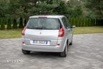 Renault Scenic - 20