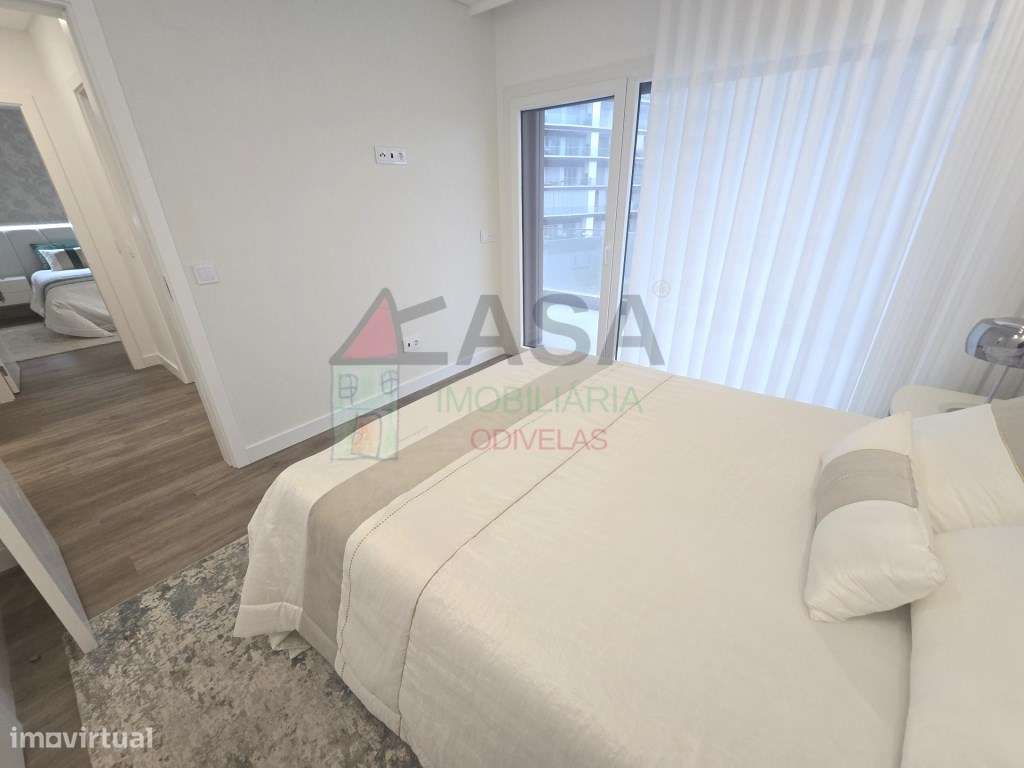 Apartamentos T2 e T3 em condomínio fechado com piscina-18