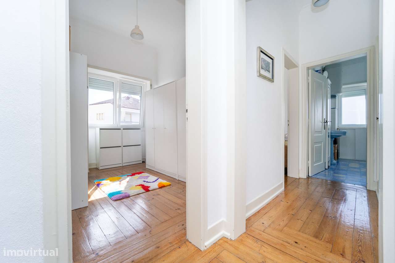 Apartamento T5 para venda na Rua Trindade Coelho Coimbra-15