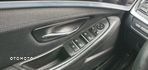 BMW Seria 5 525d xDrive - 17