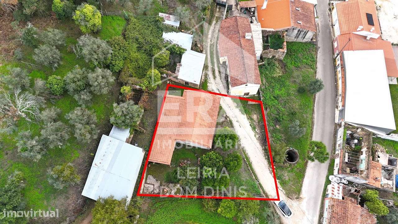 Moradia Isolada T3 em Ferreira do Zêzere - Grande imagem: 2/12