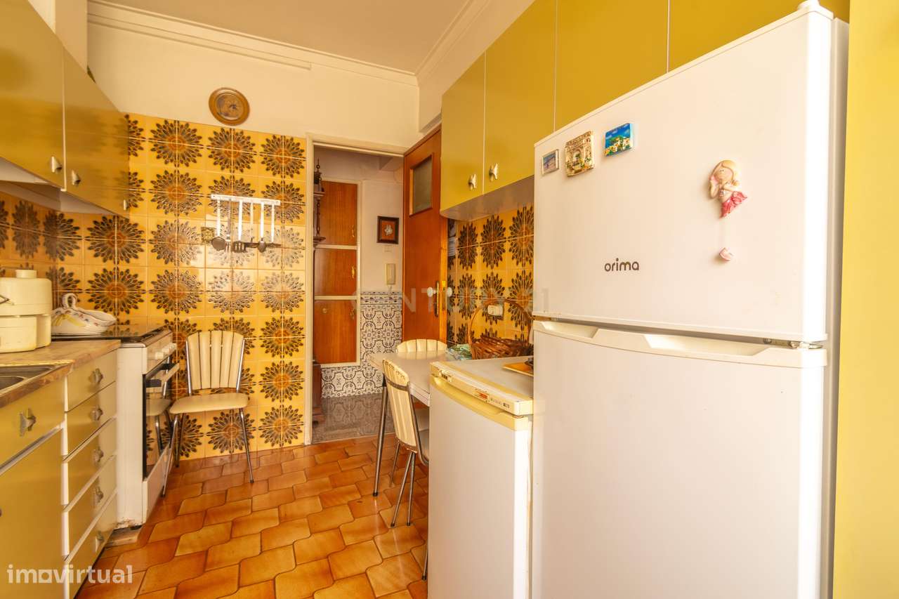 Apartamento T2 em Odivelas com Terraço e Boa Exposição Solar - Grande imagem: 4/22