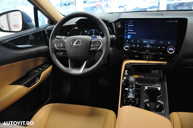 Lexus Seria NX - 9