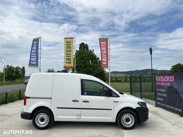 Volkswagen Caddy 2.0 TDI DSG - 8