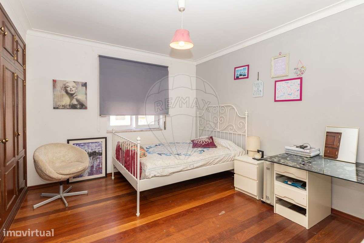 Moradia T4 para venda-30