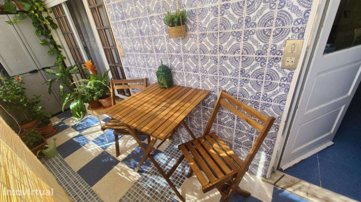 Quarto - localizado em Setubal - Grande imagem: 5/7