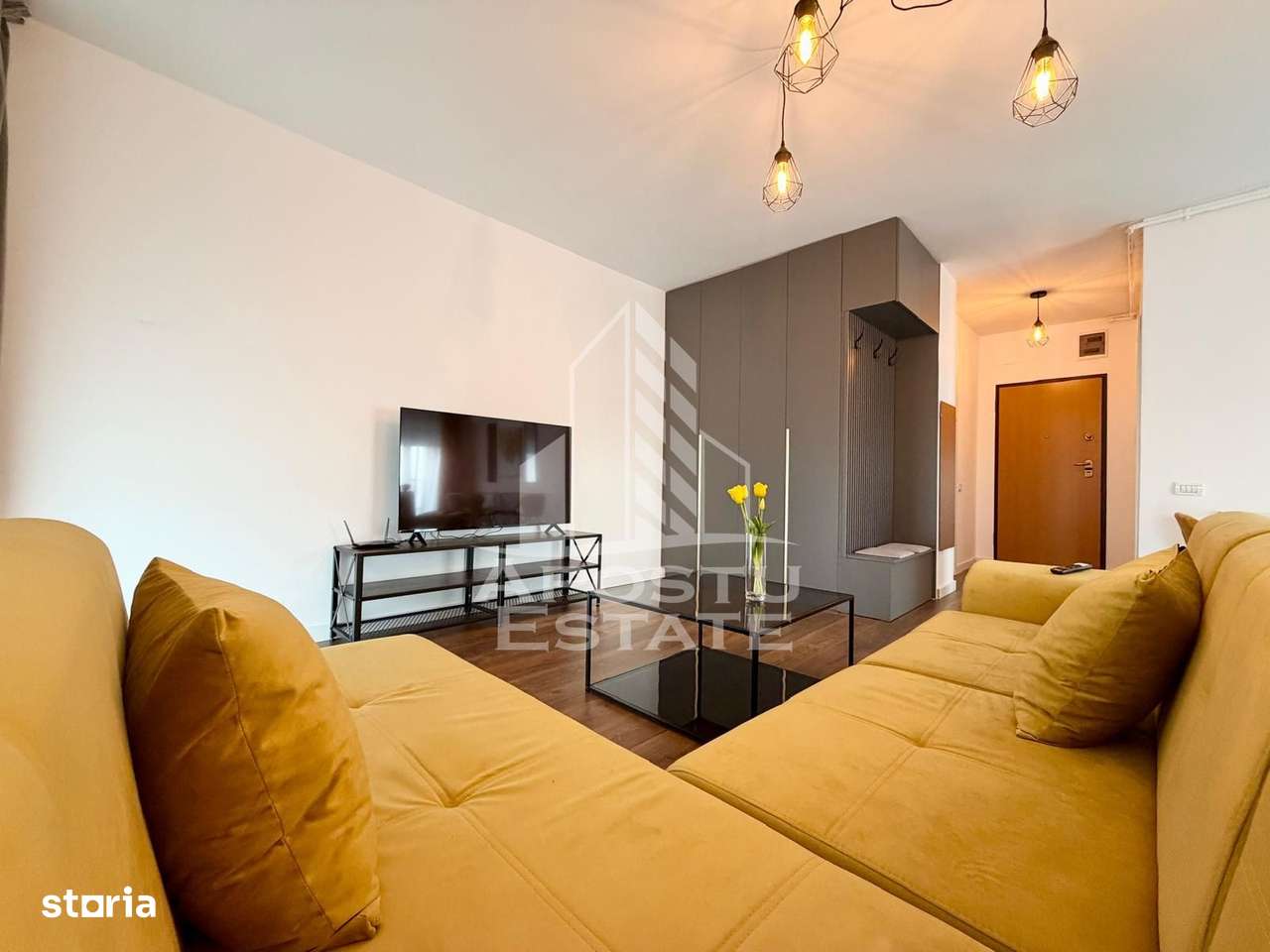 Apartament 2 camere, curte proprie, loc de parcare, Torontalului - Imagine principală: 1/8