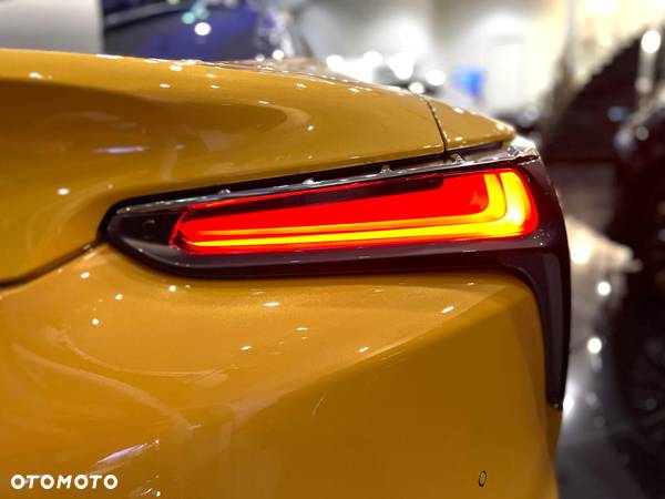 Lexus LC 500 Superturismo - 9