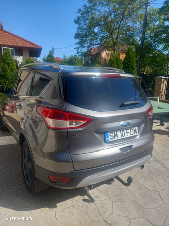 Ford Kuga 2.0 TDCi 2WD Trend - 11